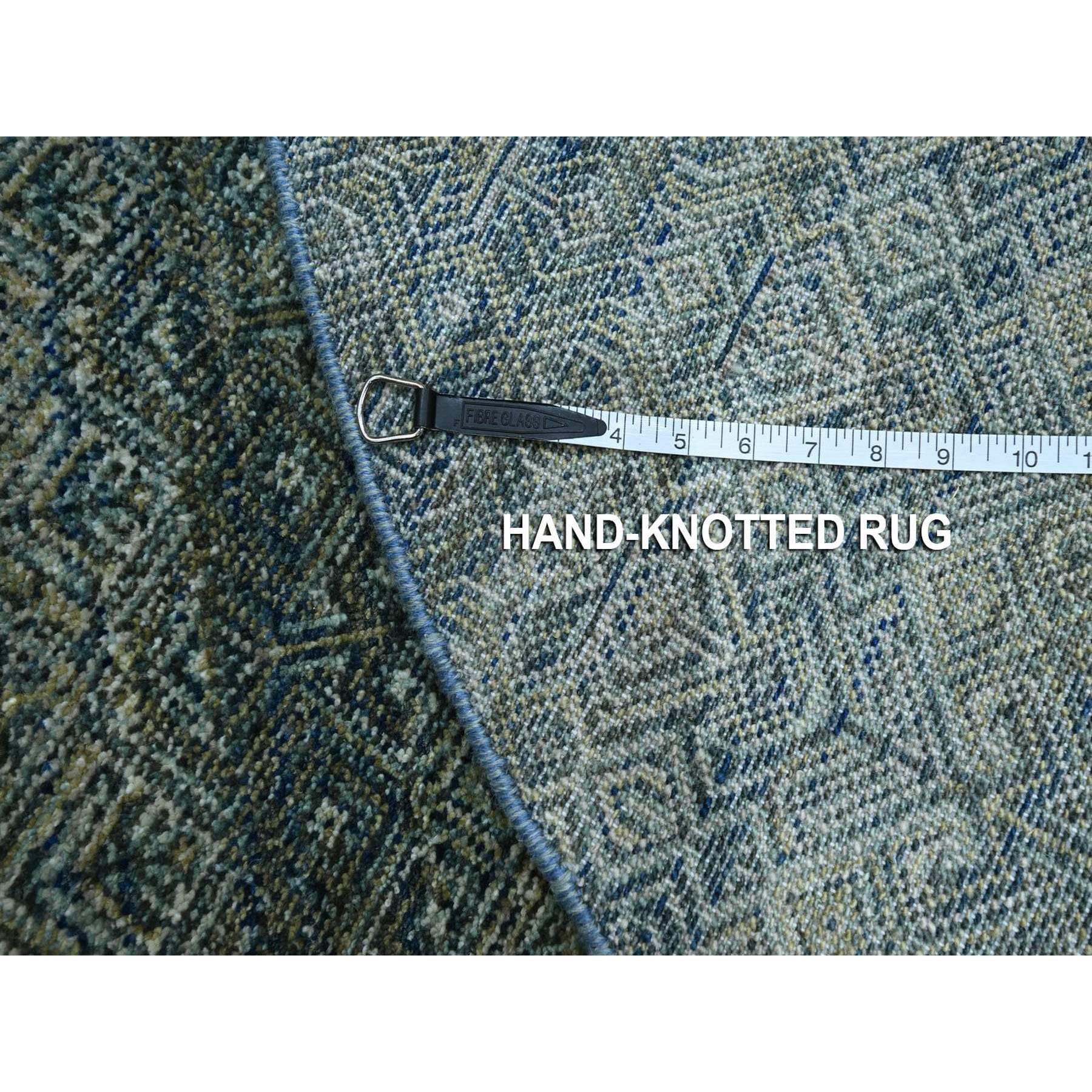R76884%20008