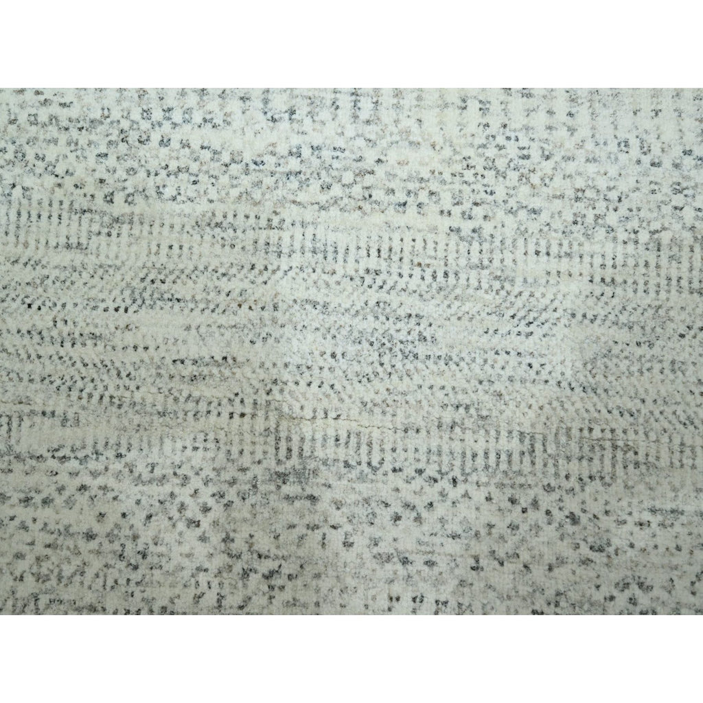 R76916%20009