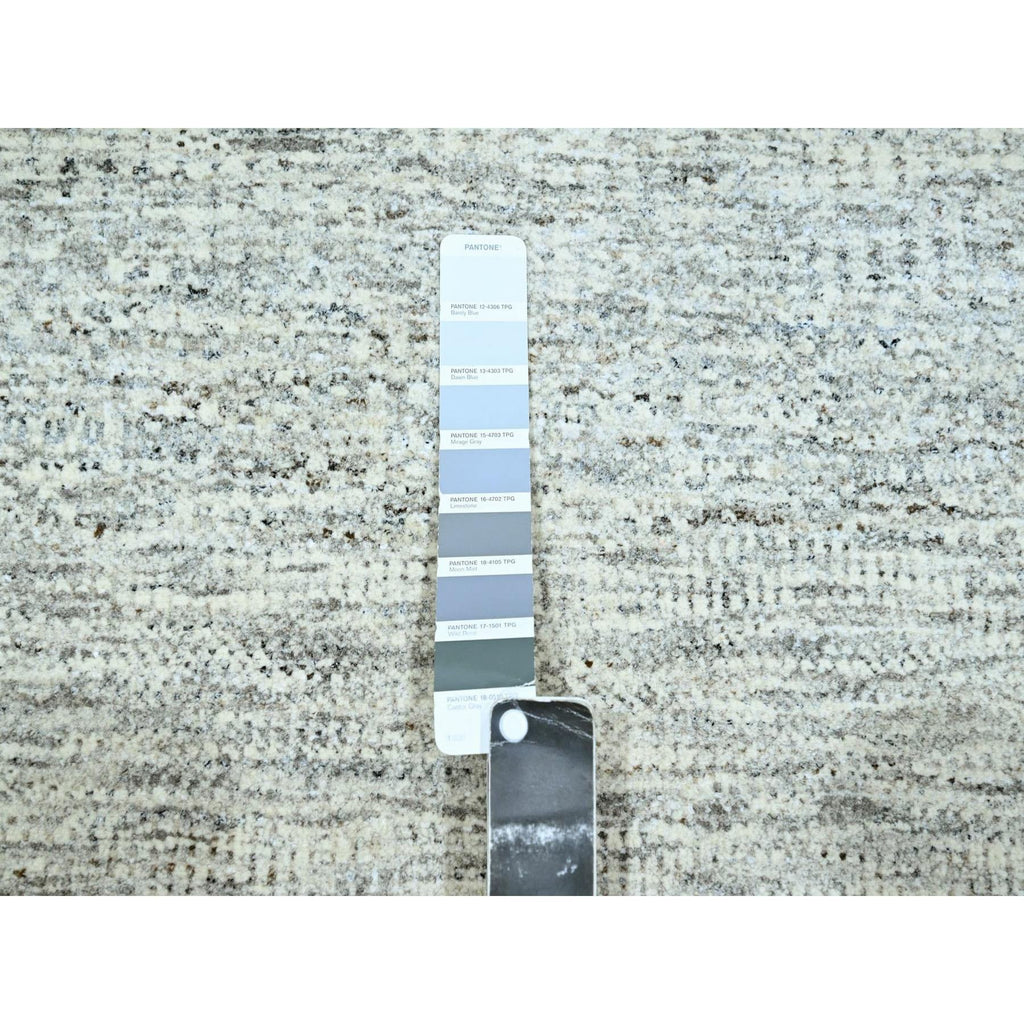 R76917%20008