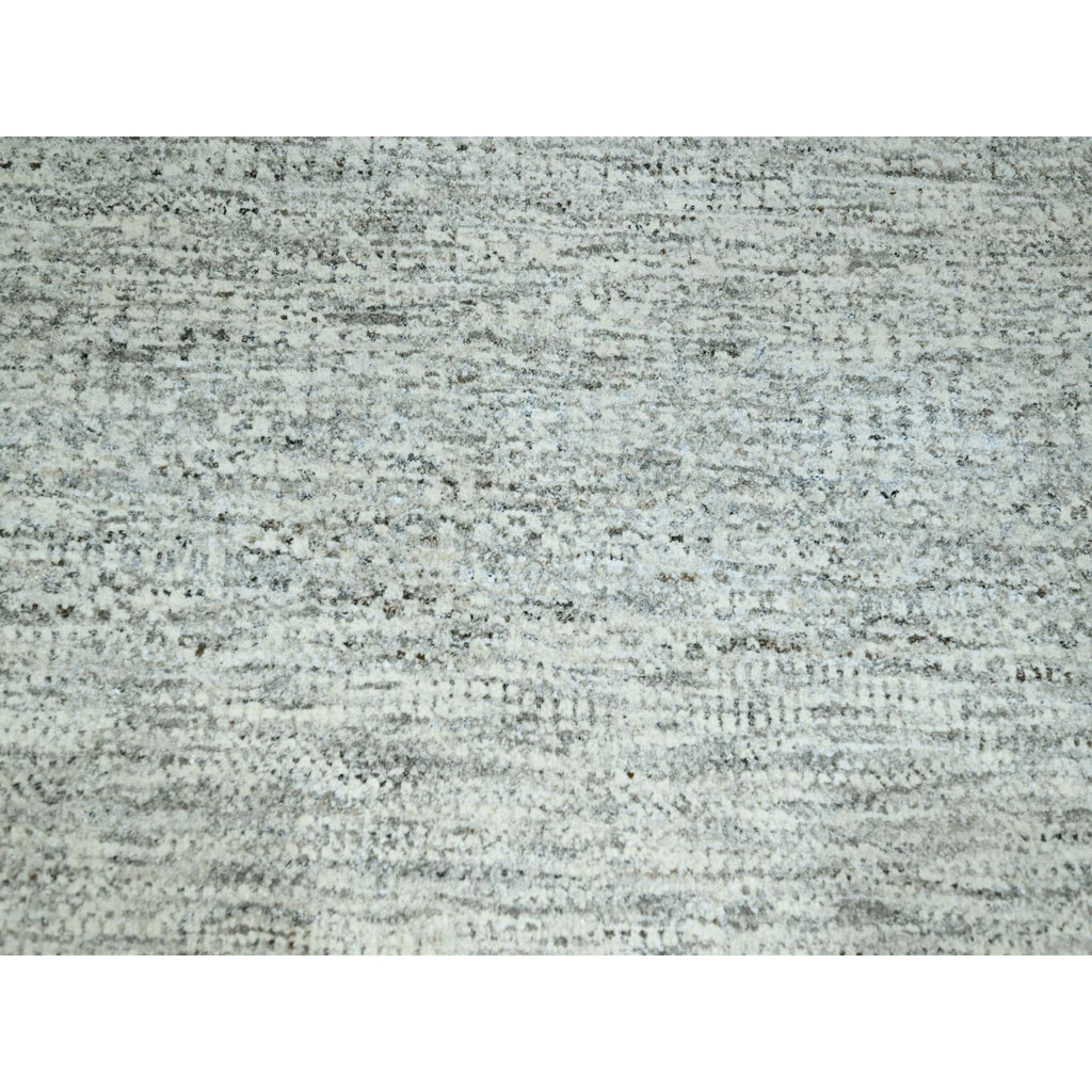 R76917%20009