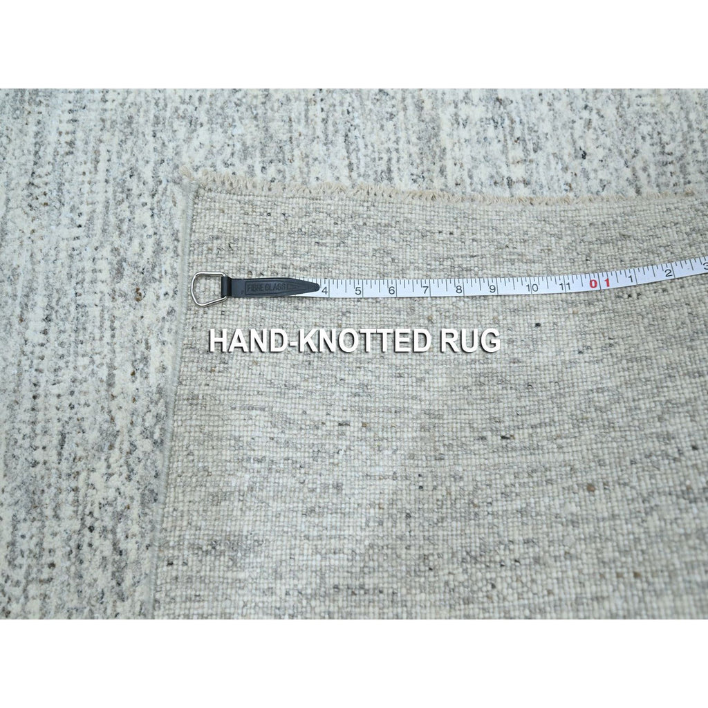 R76919%20012