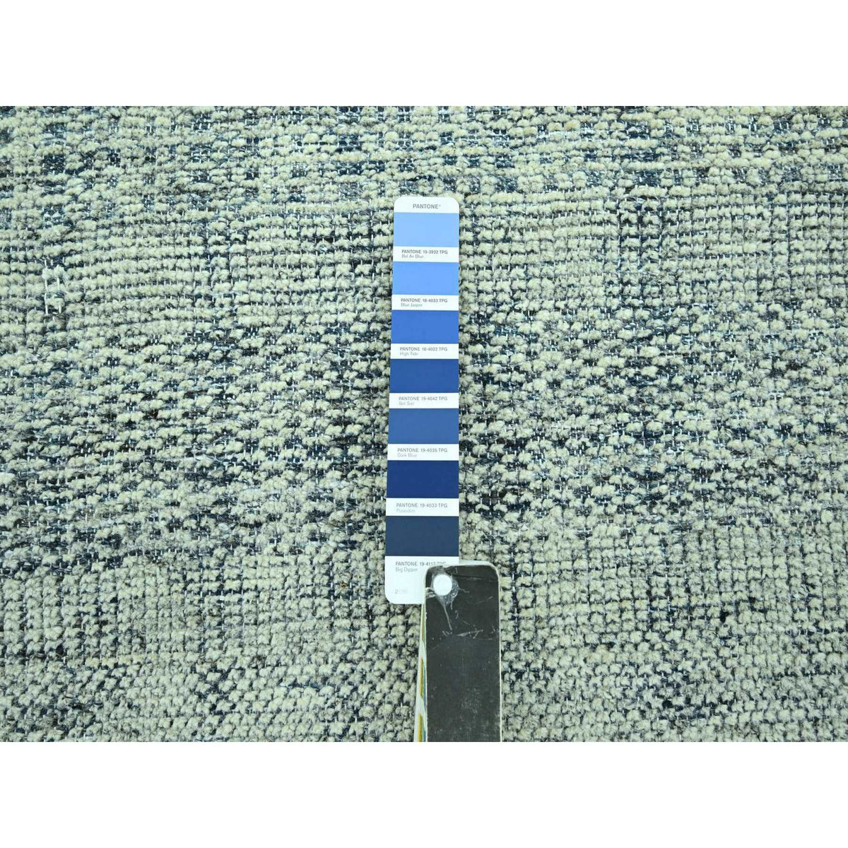 R76922%20008