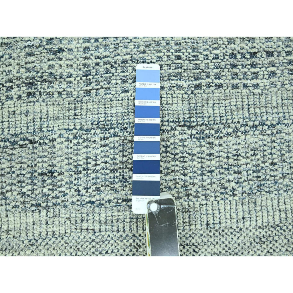 R76923%20008