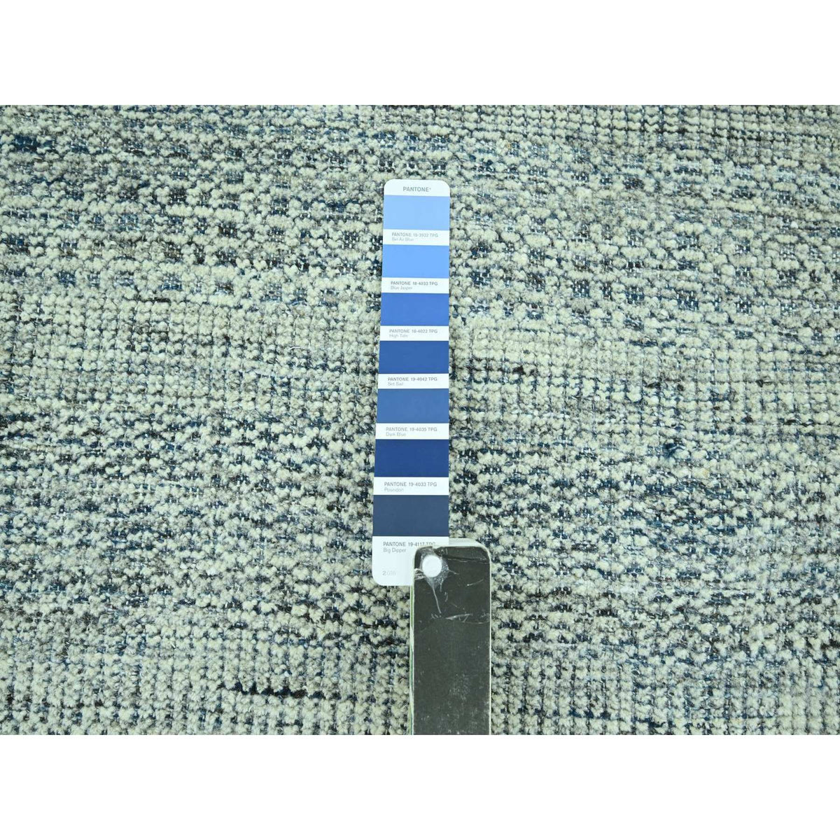R76925%20008