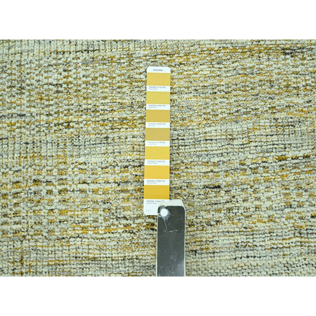 R76931%20008