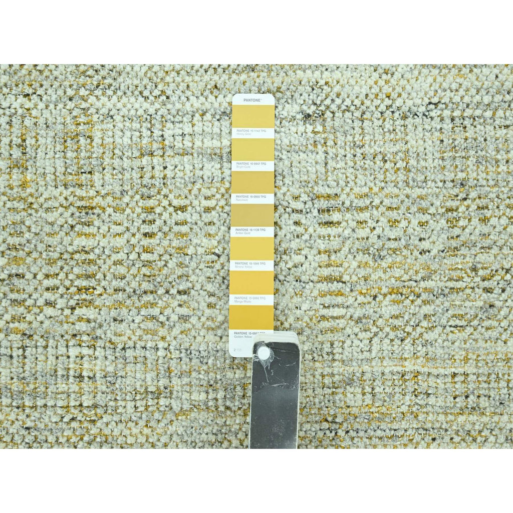 R76932%20008