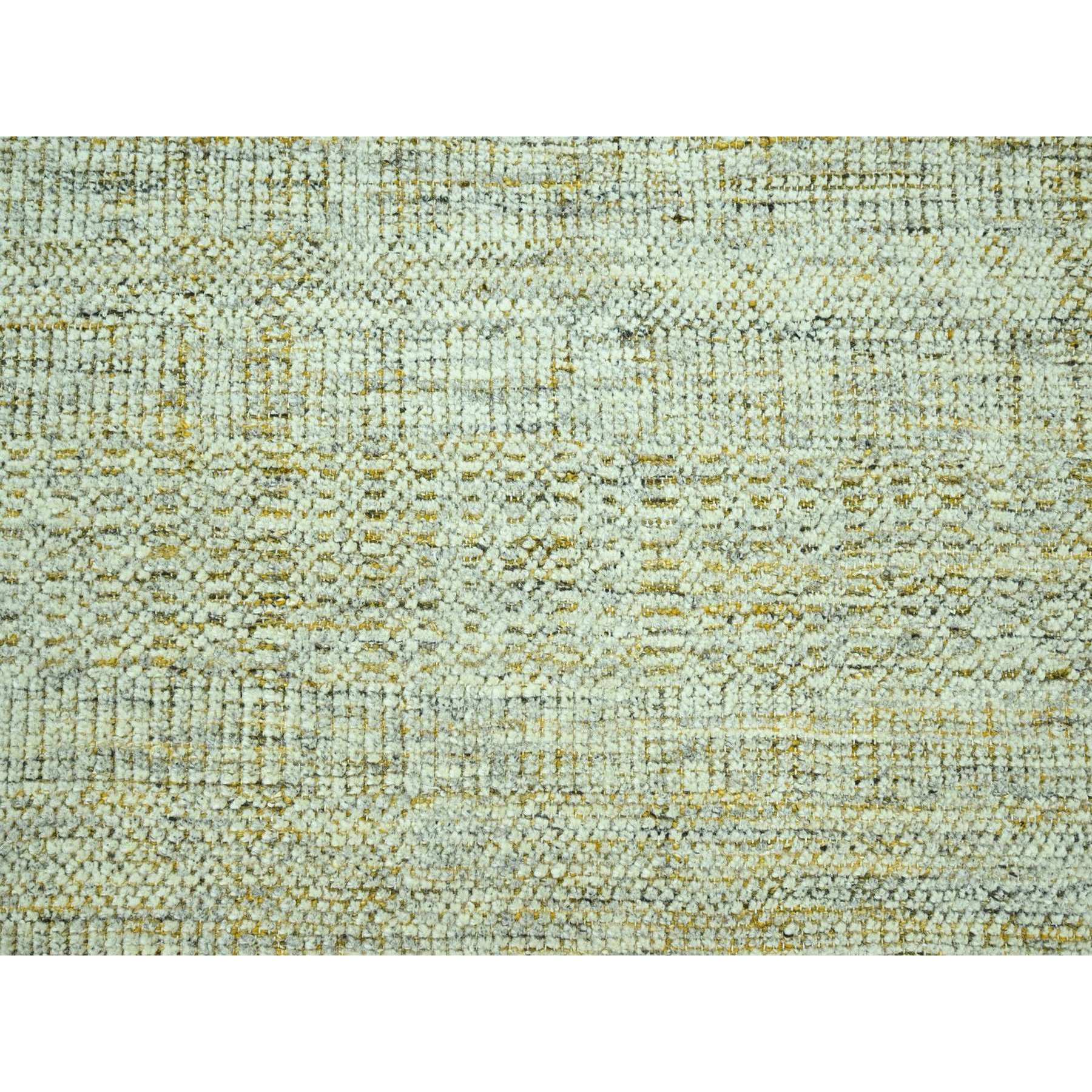 R76932%20009