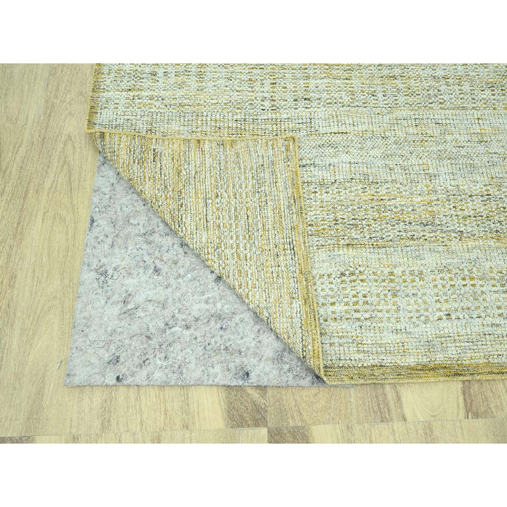 R76933%20005