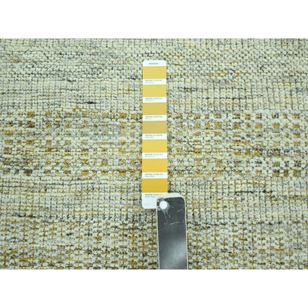 R76941%20008