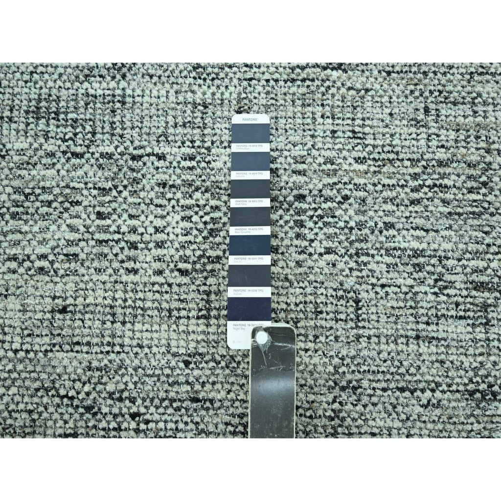 R76953%20008