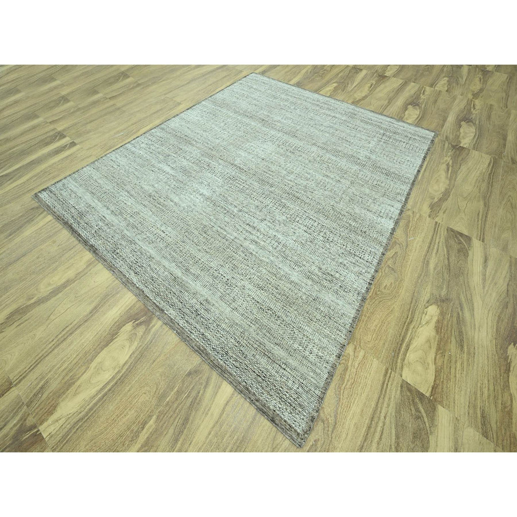 R76963%20004