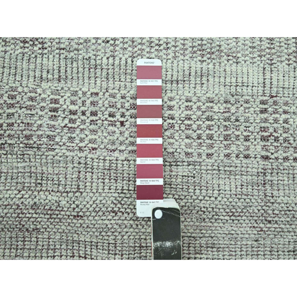 R76980%20008