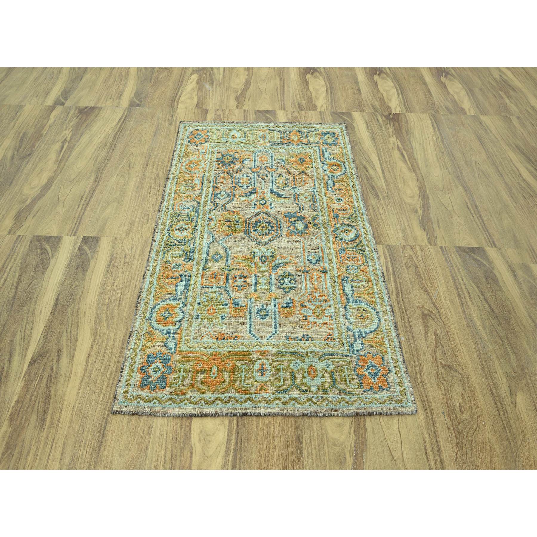 R77019%20003
