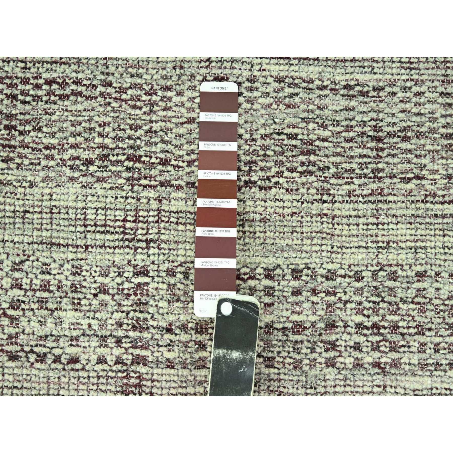 R77047%20008