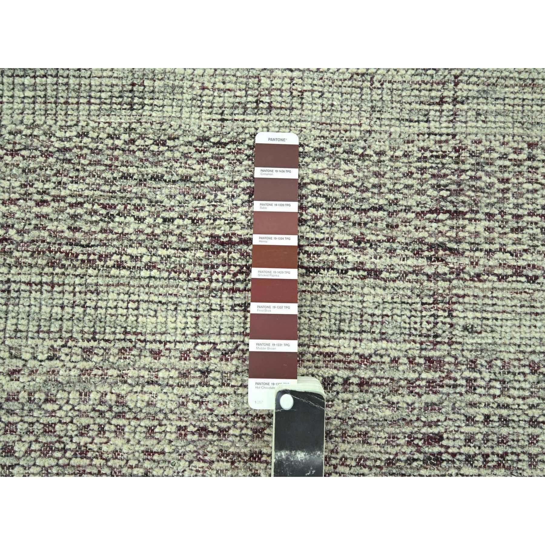 R77048%20008