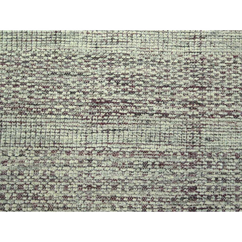 R77048%20009