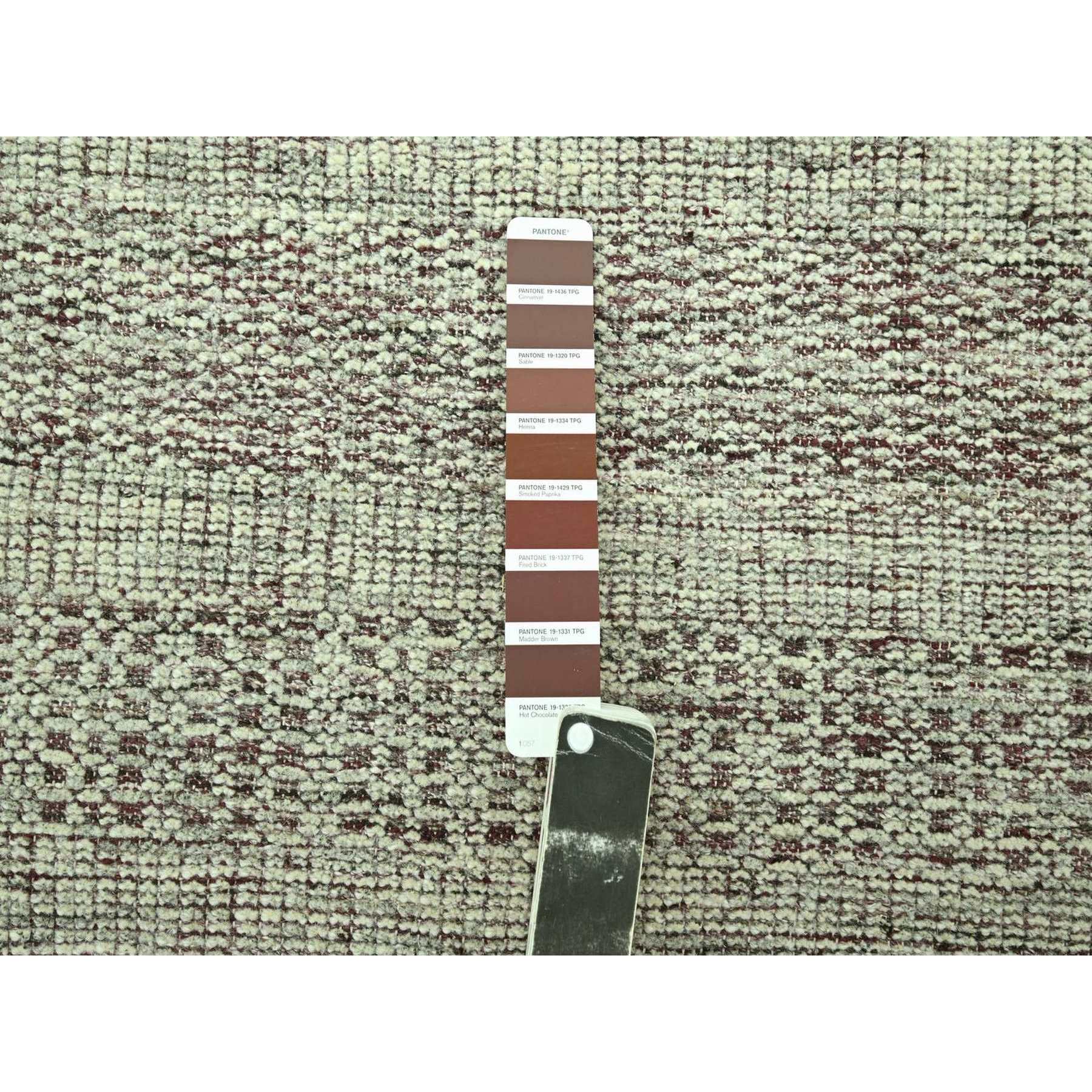 R77049%20005