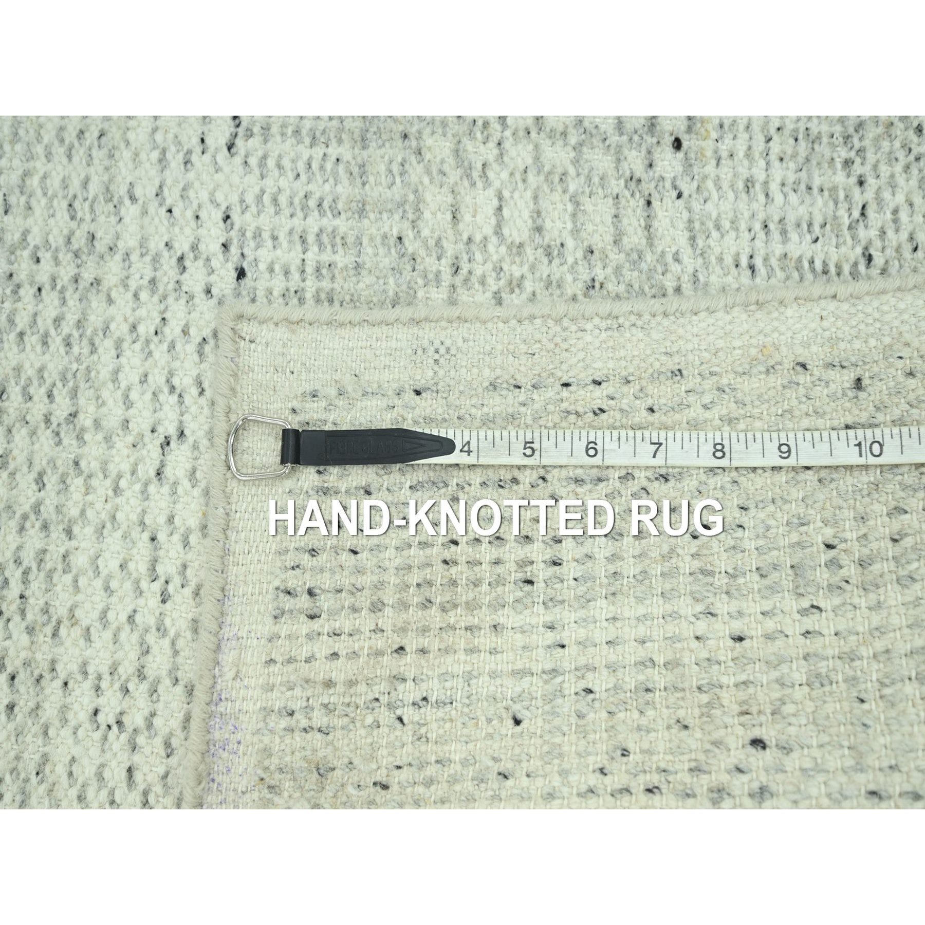 R77062%20008