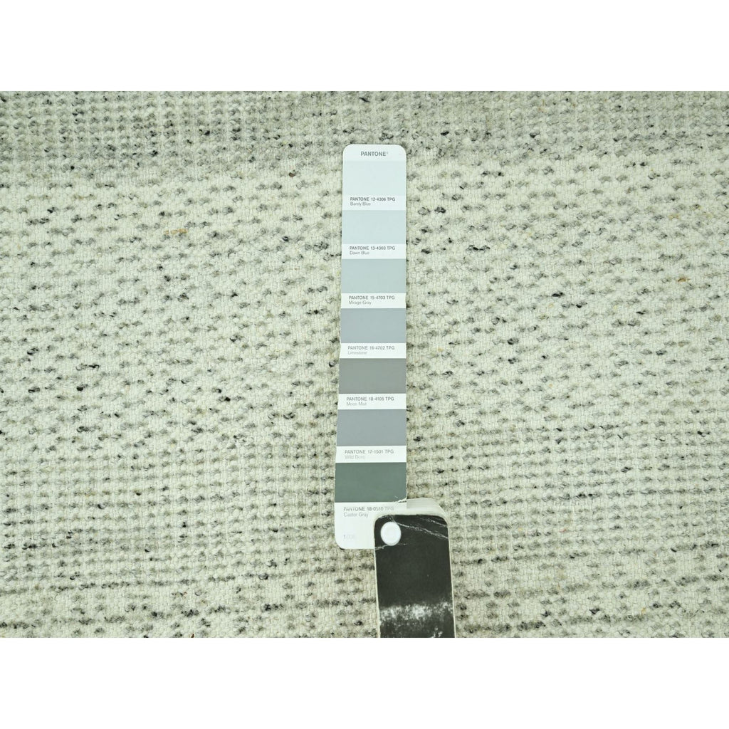 R77063%20005