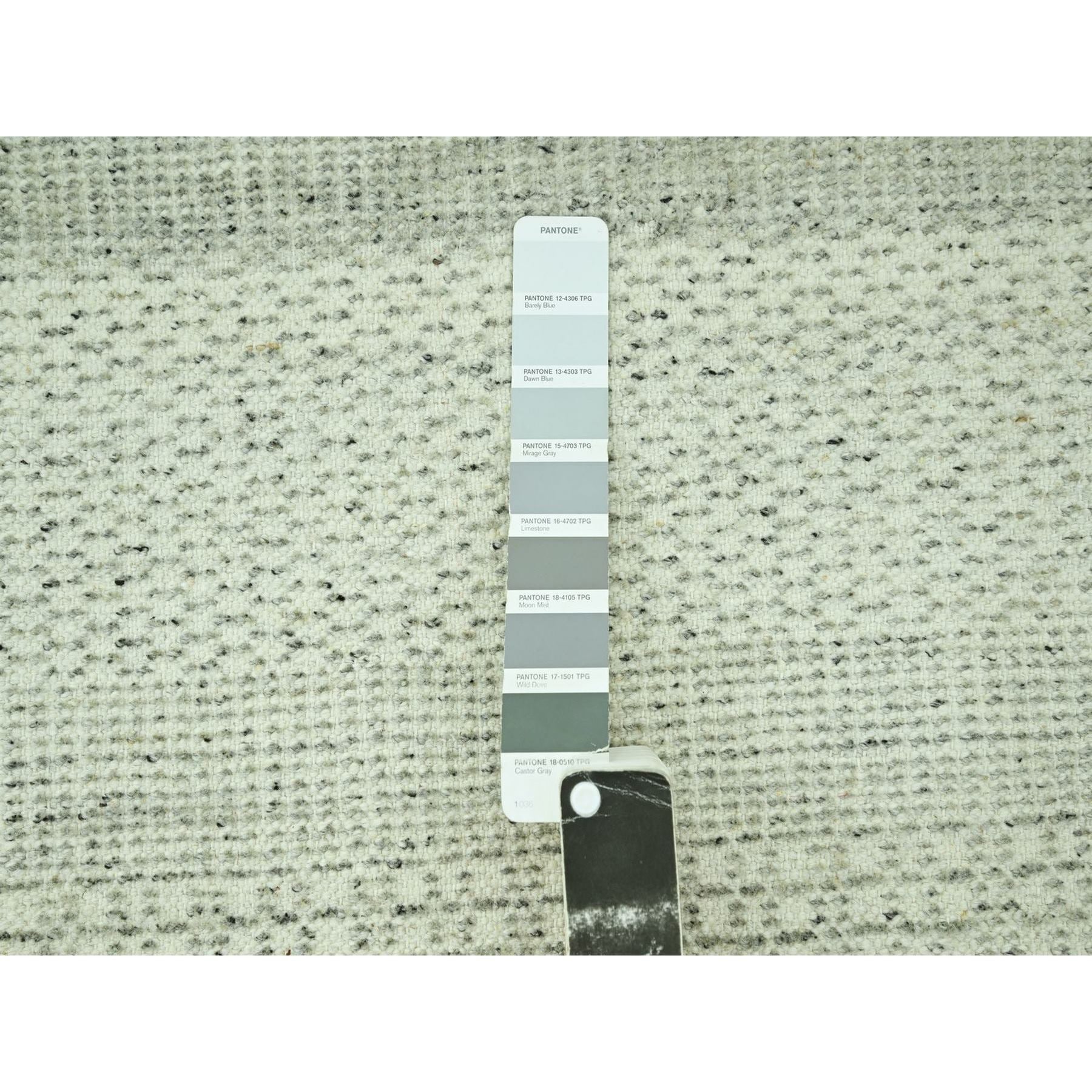 R77063%20005
