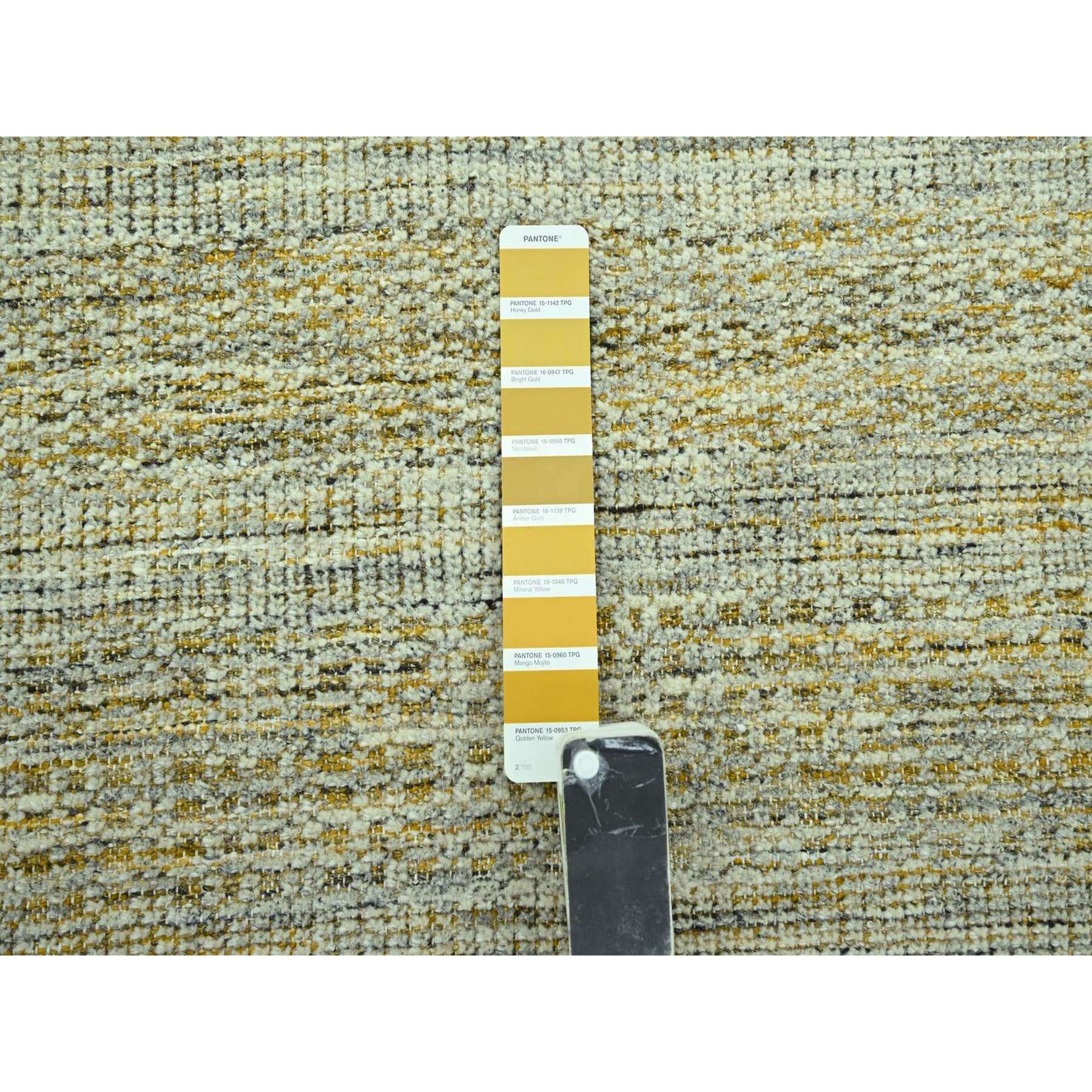 R77067%20008