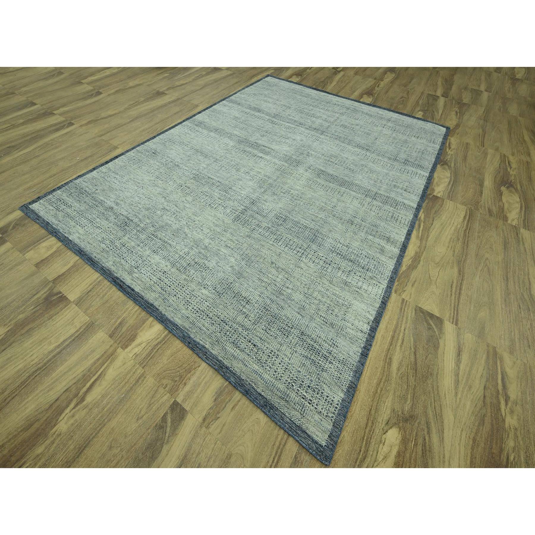 R77084%20004