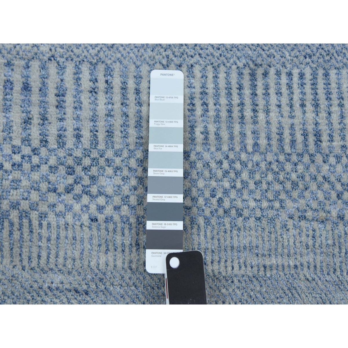 R79142%20005