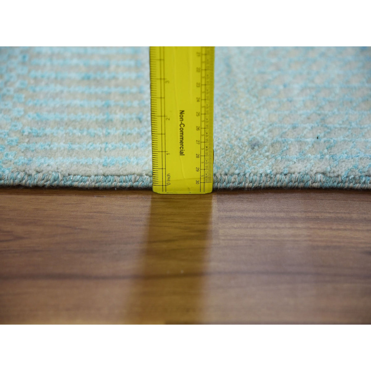 R79152%20007