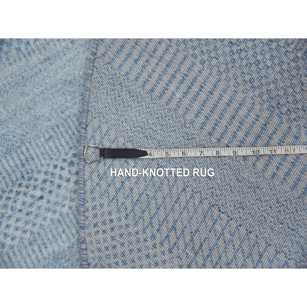R79157%20008