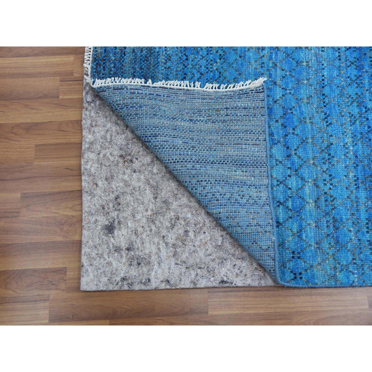 R79172%20005