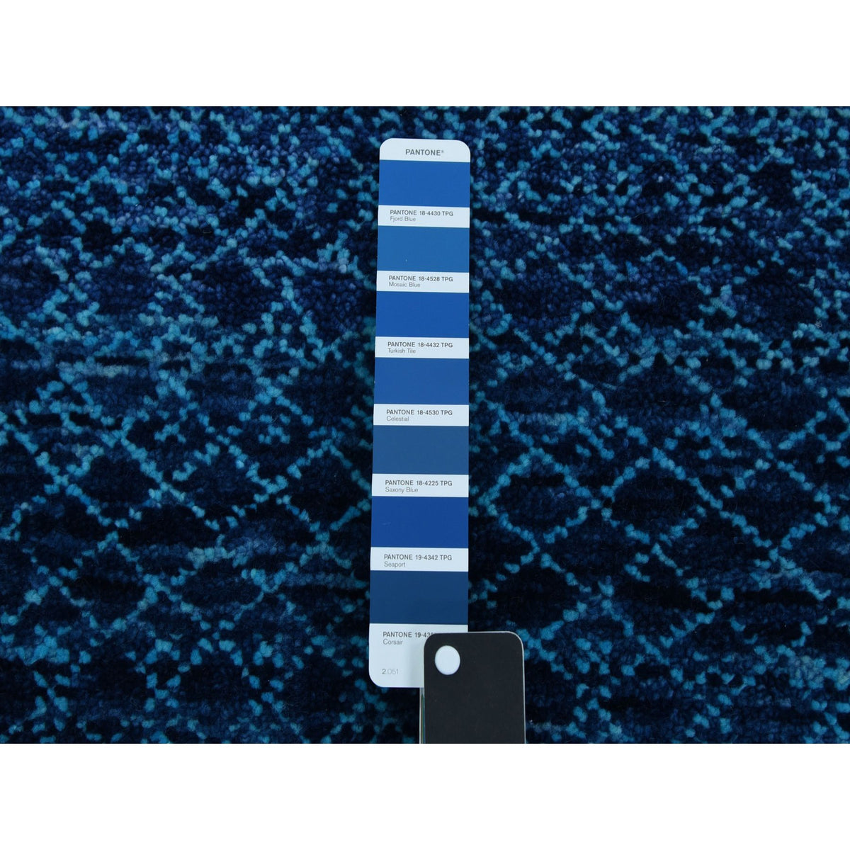 R79227%20008