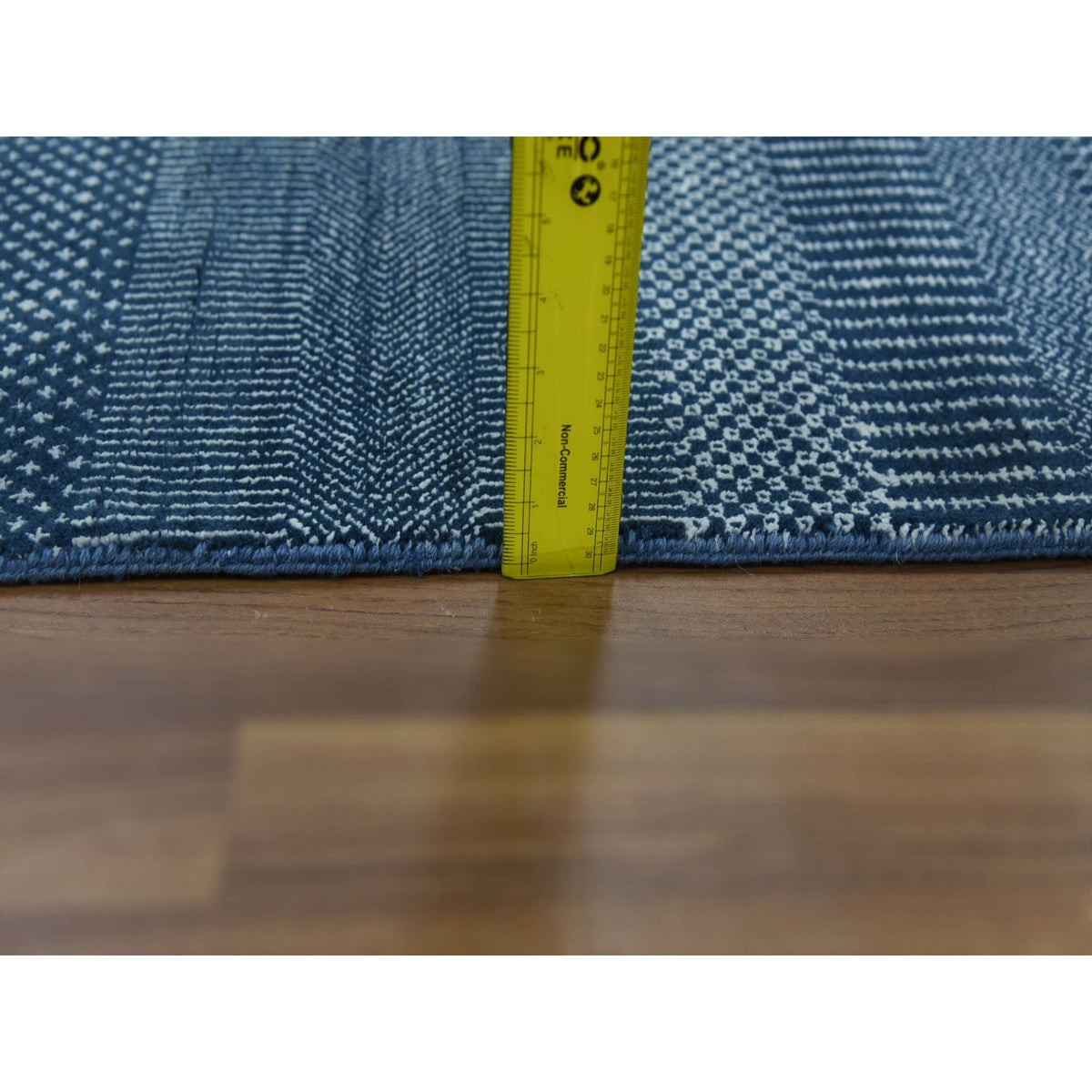 R79242%20007
