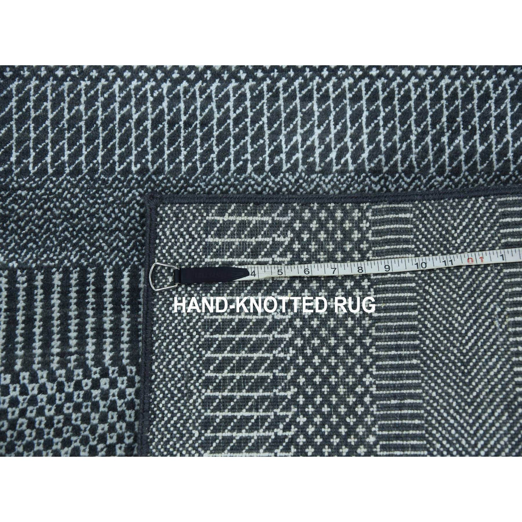 R79253%20008