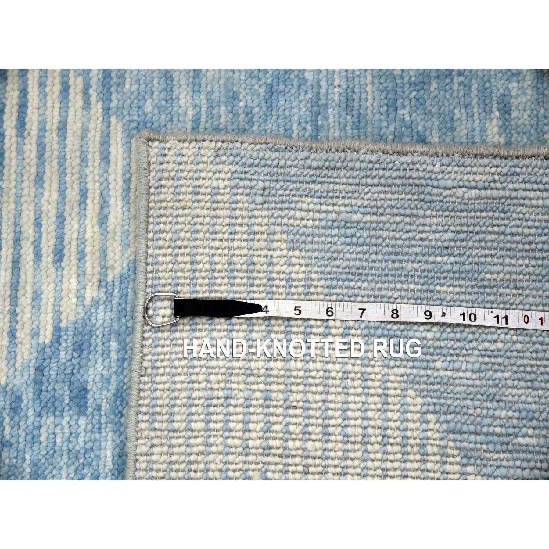 R79292%20012