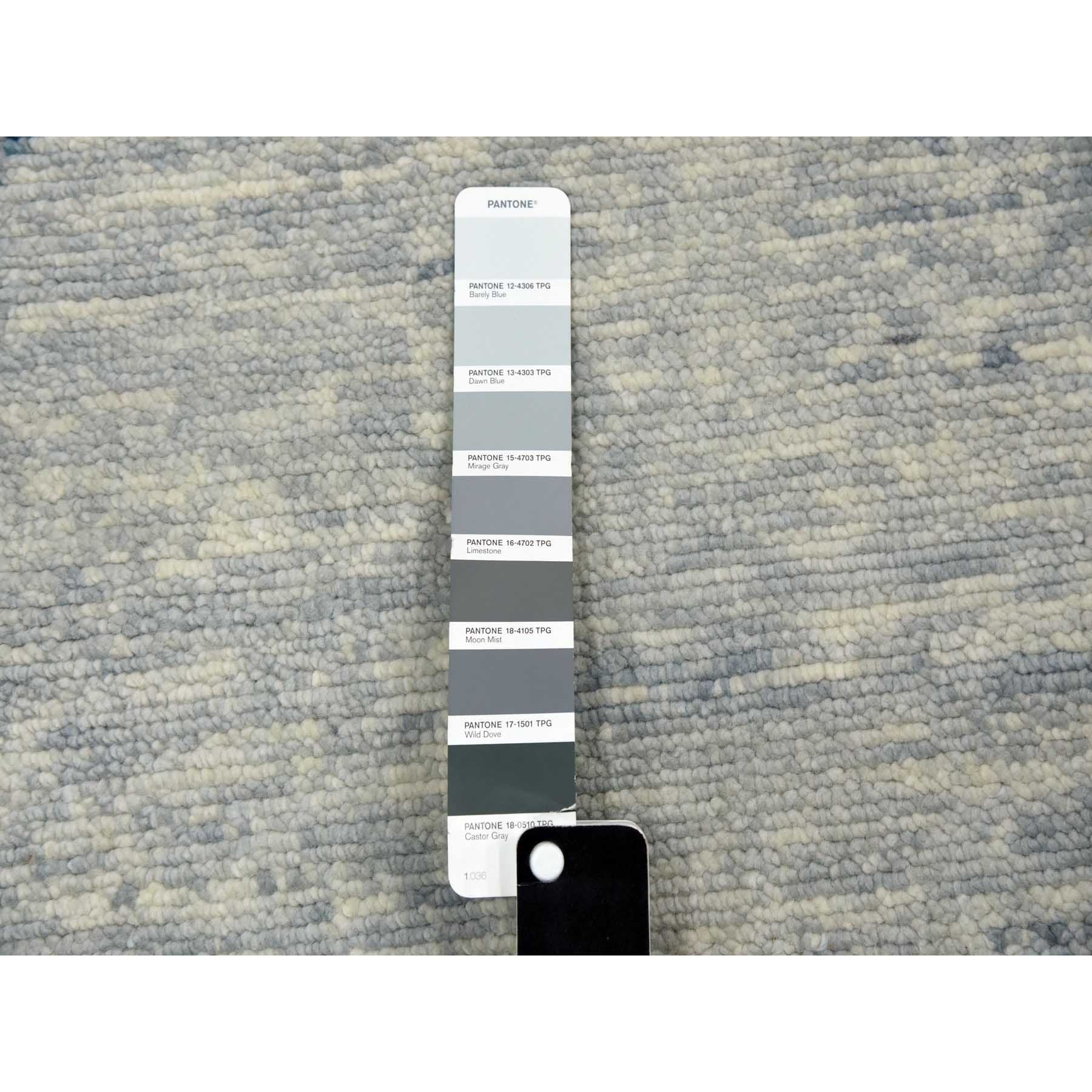 R79294%20008