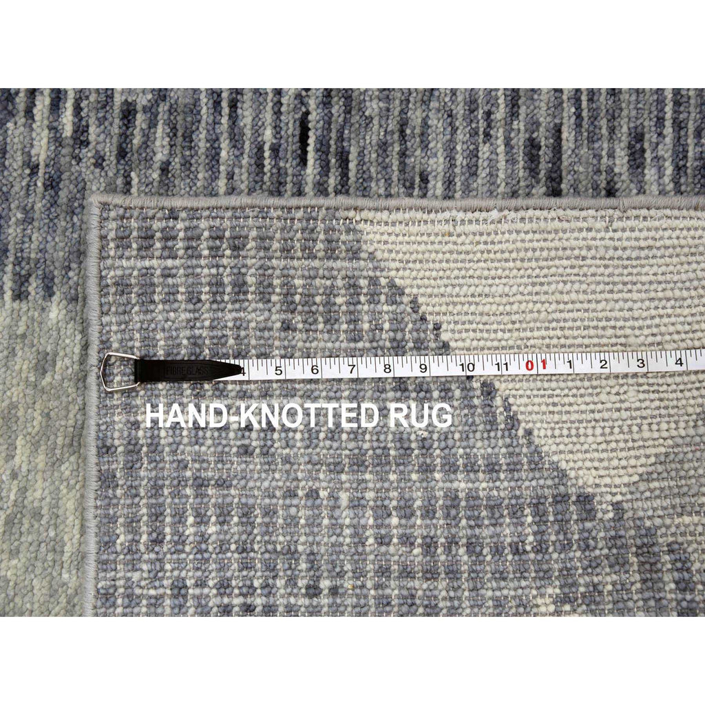 R79301%20012
