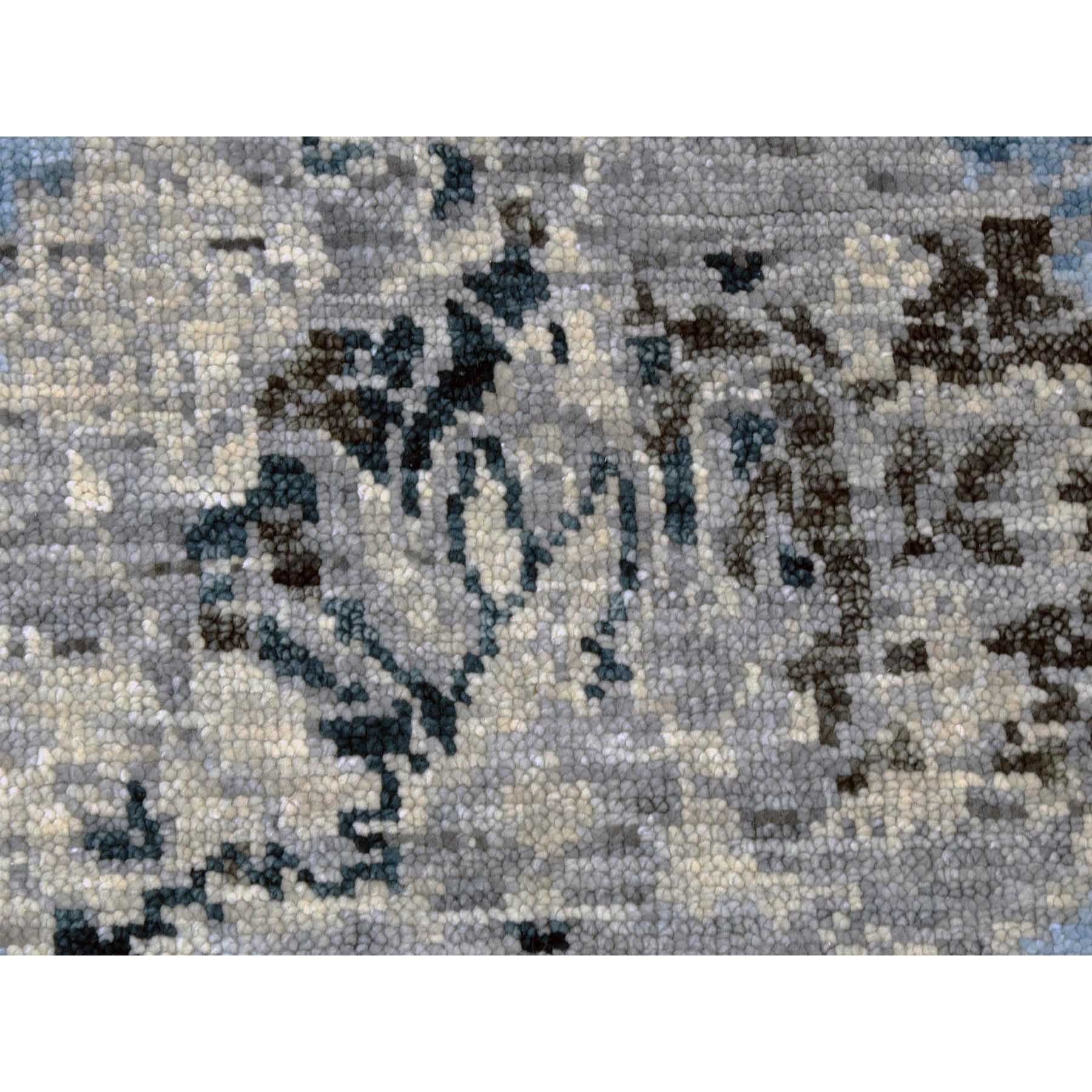 R79304%20009