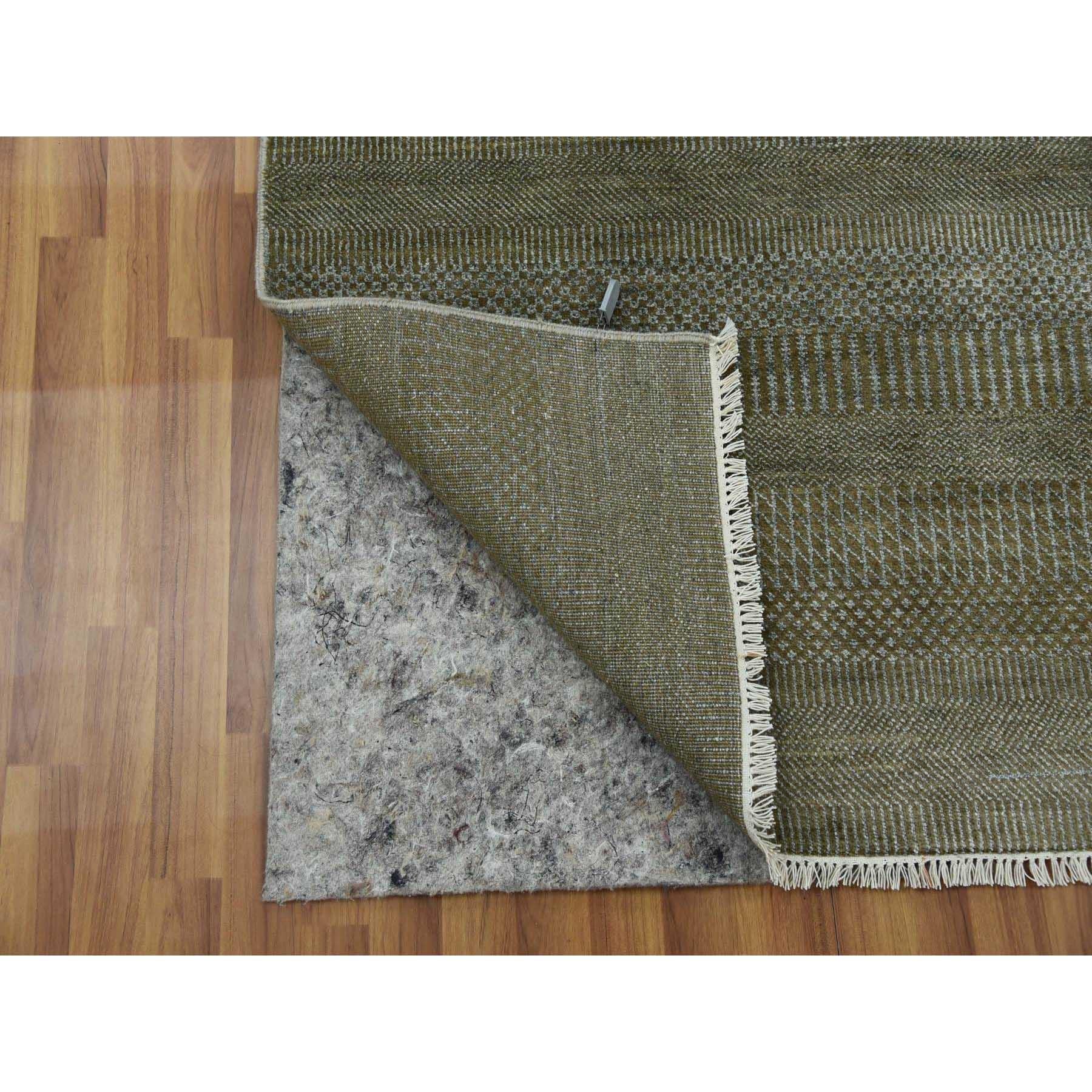 R79344%20004