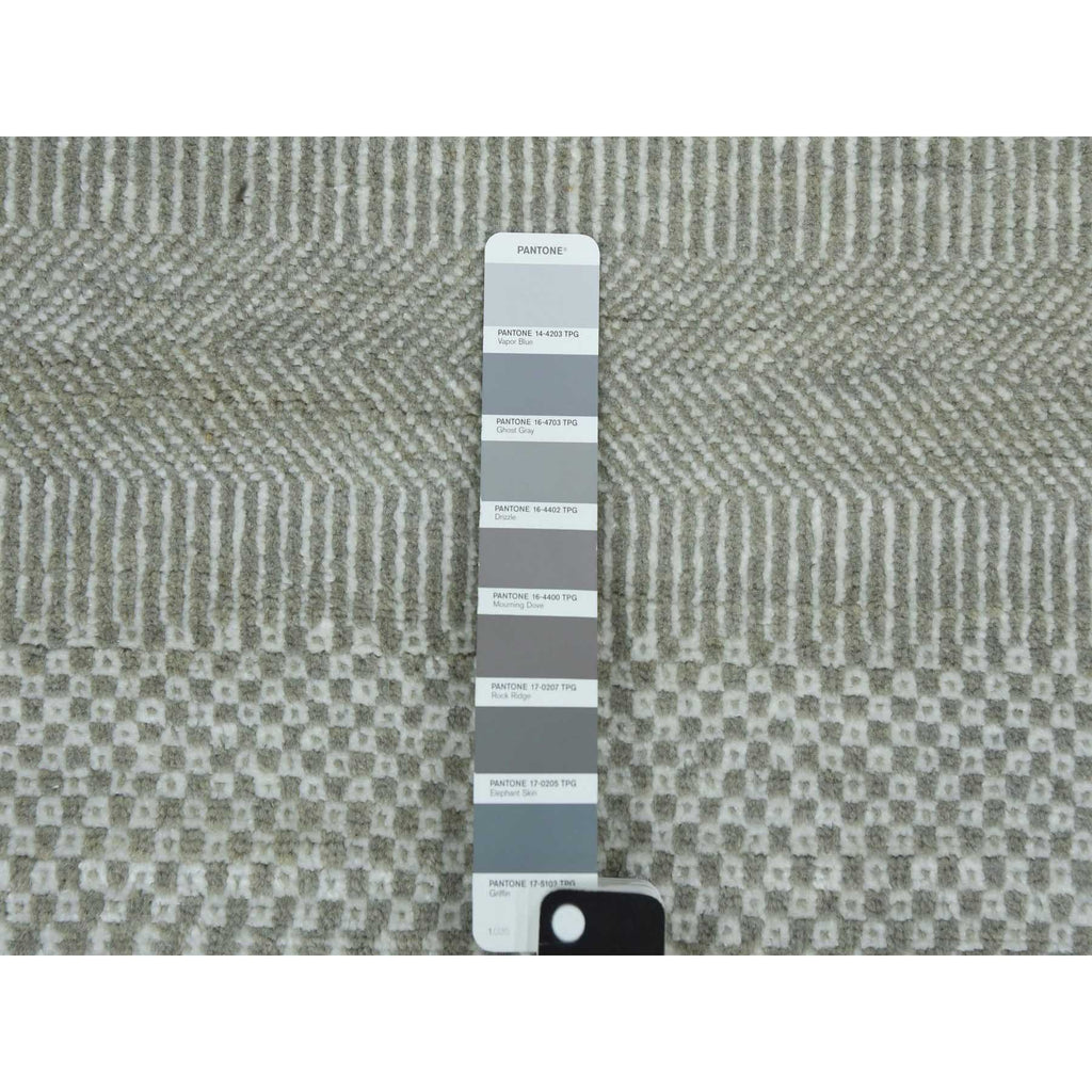 R79353%20005