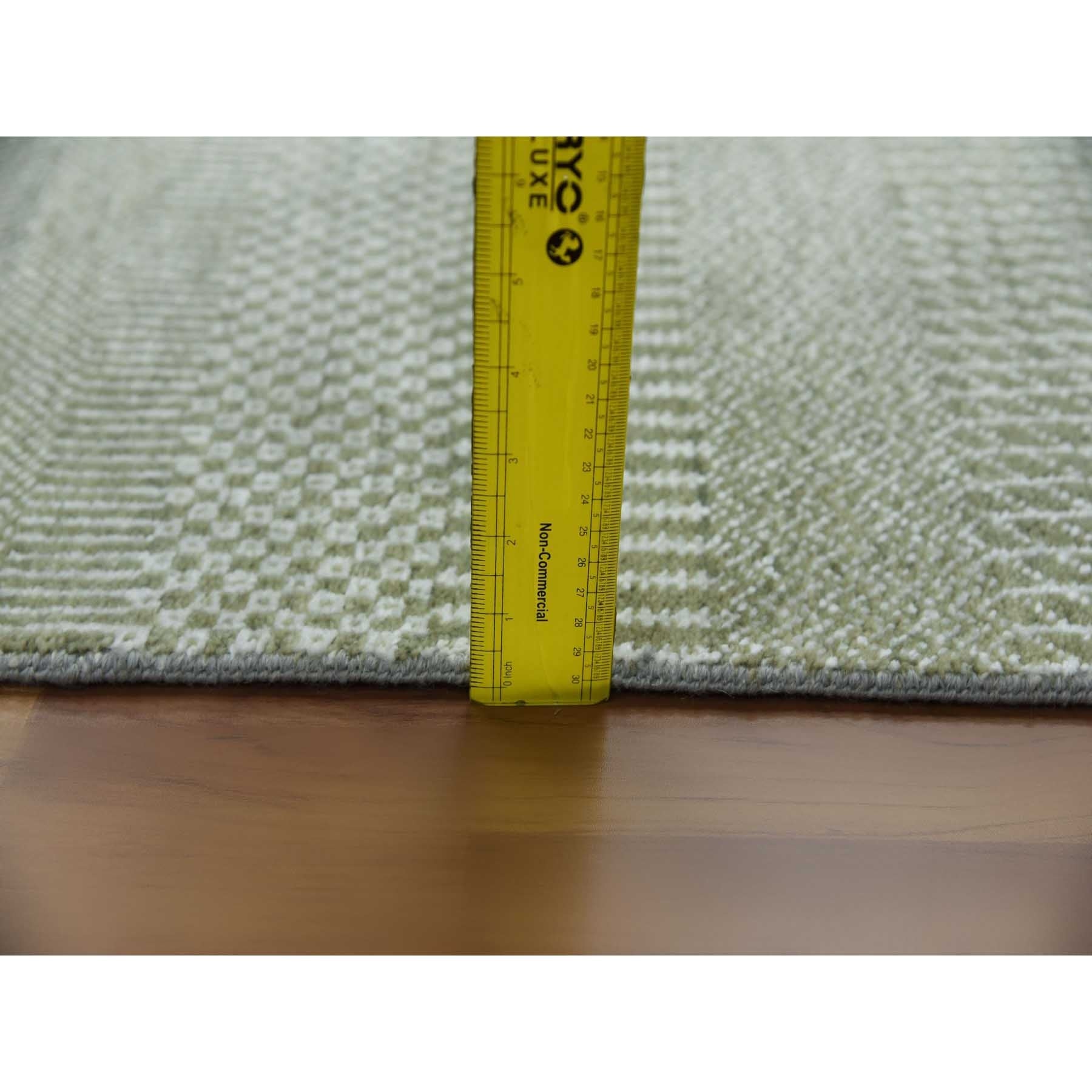 R79354%20007