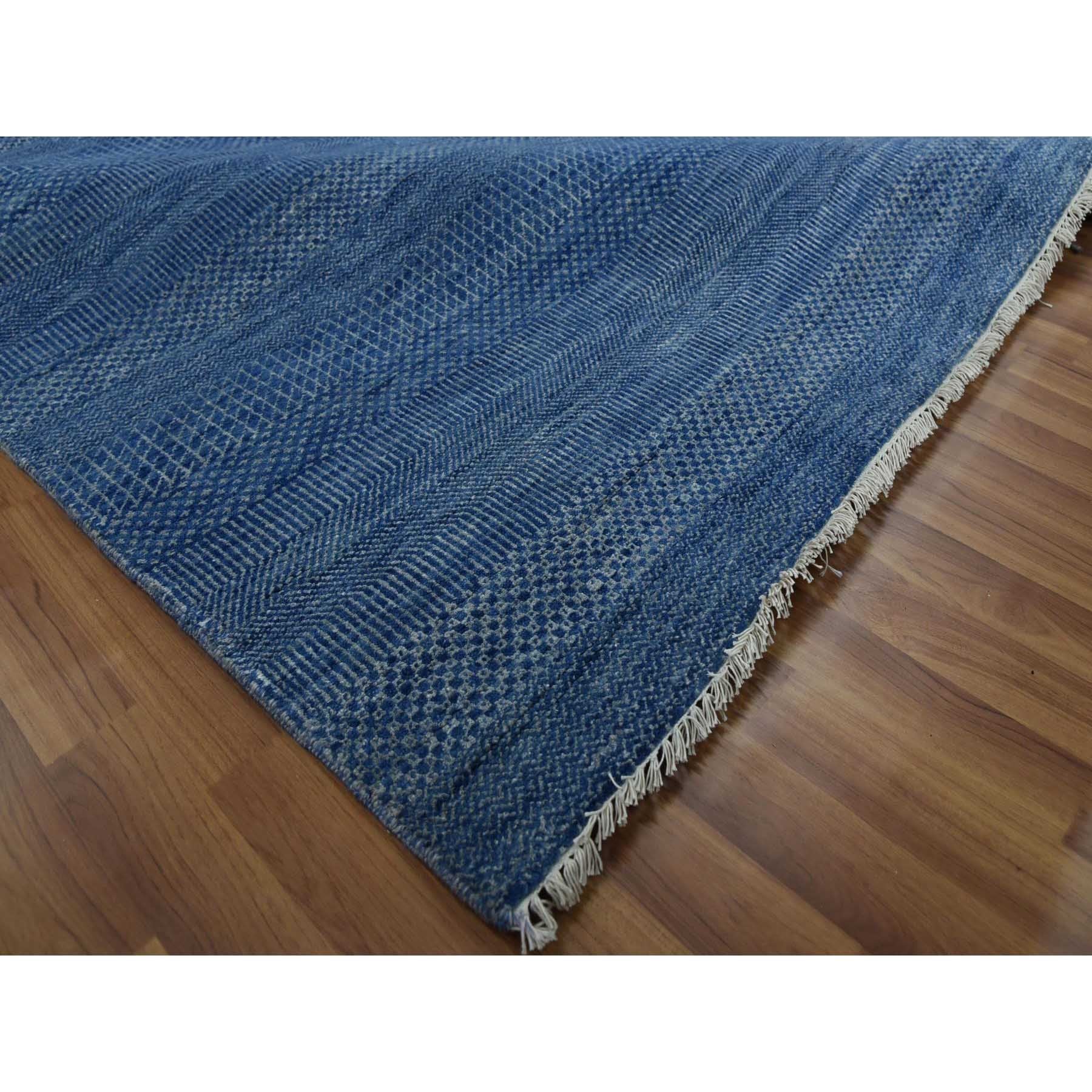 R79358%20007
