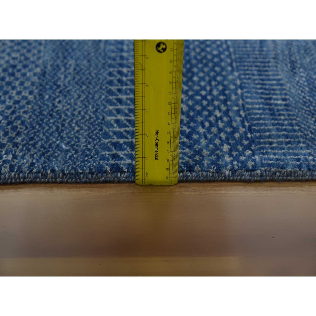 R79358%20011