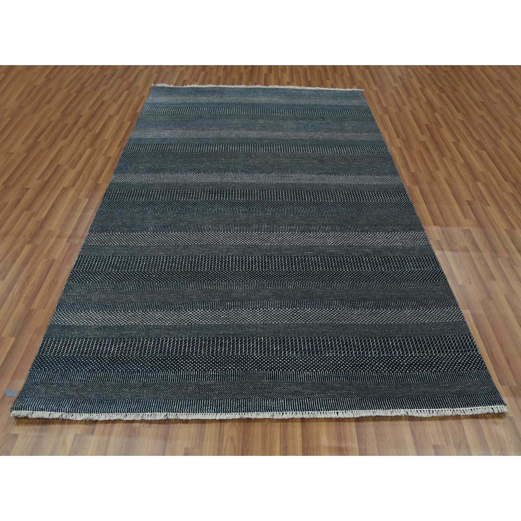 R79363%20003
