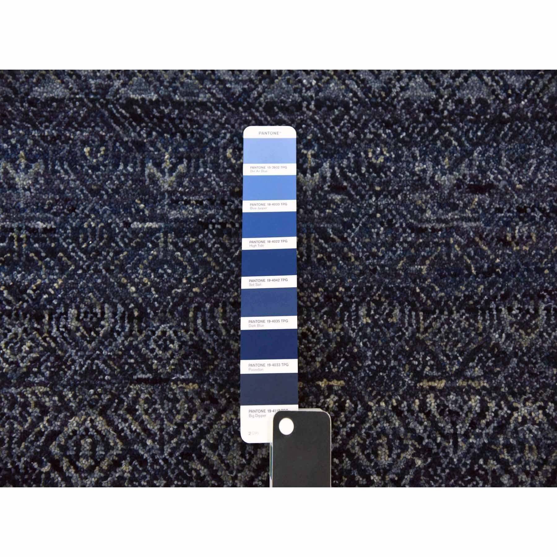 R79372%20008