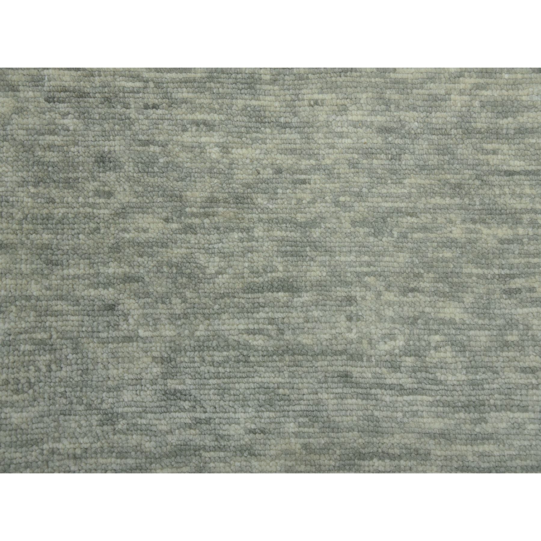 R79416%20009