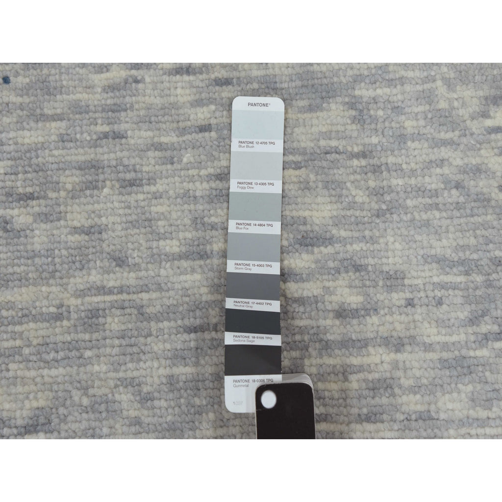 R79420%20008