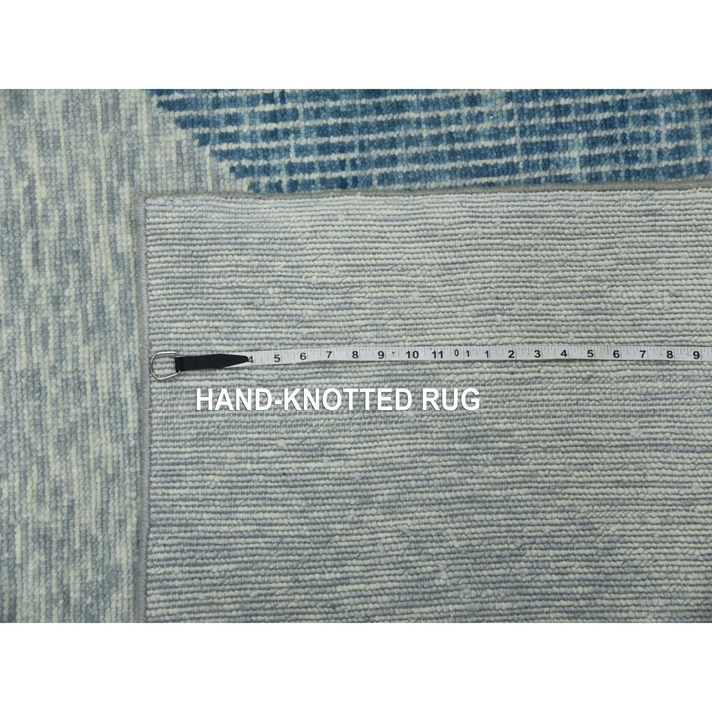 R79422%20012