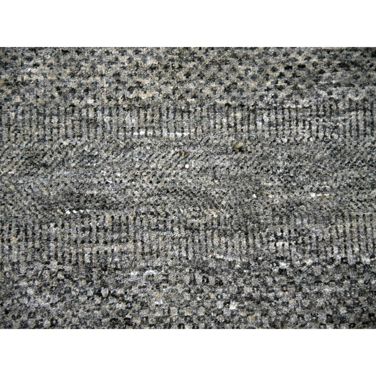 R79451%20009