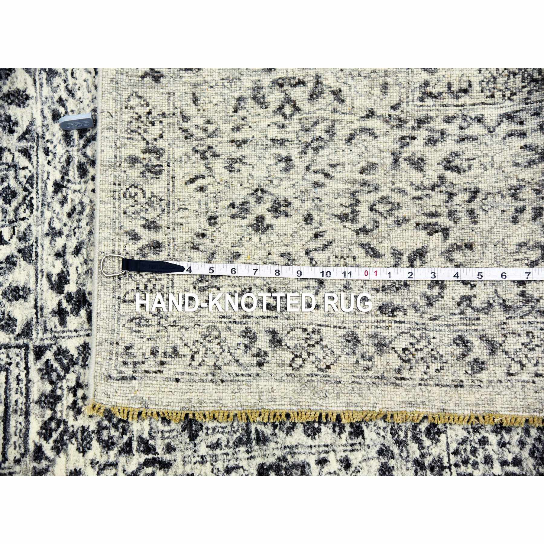 R79472%20012