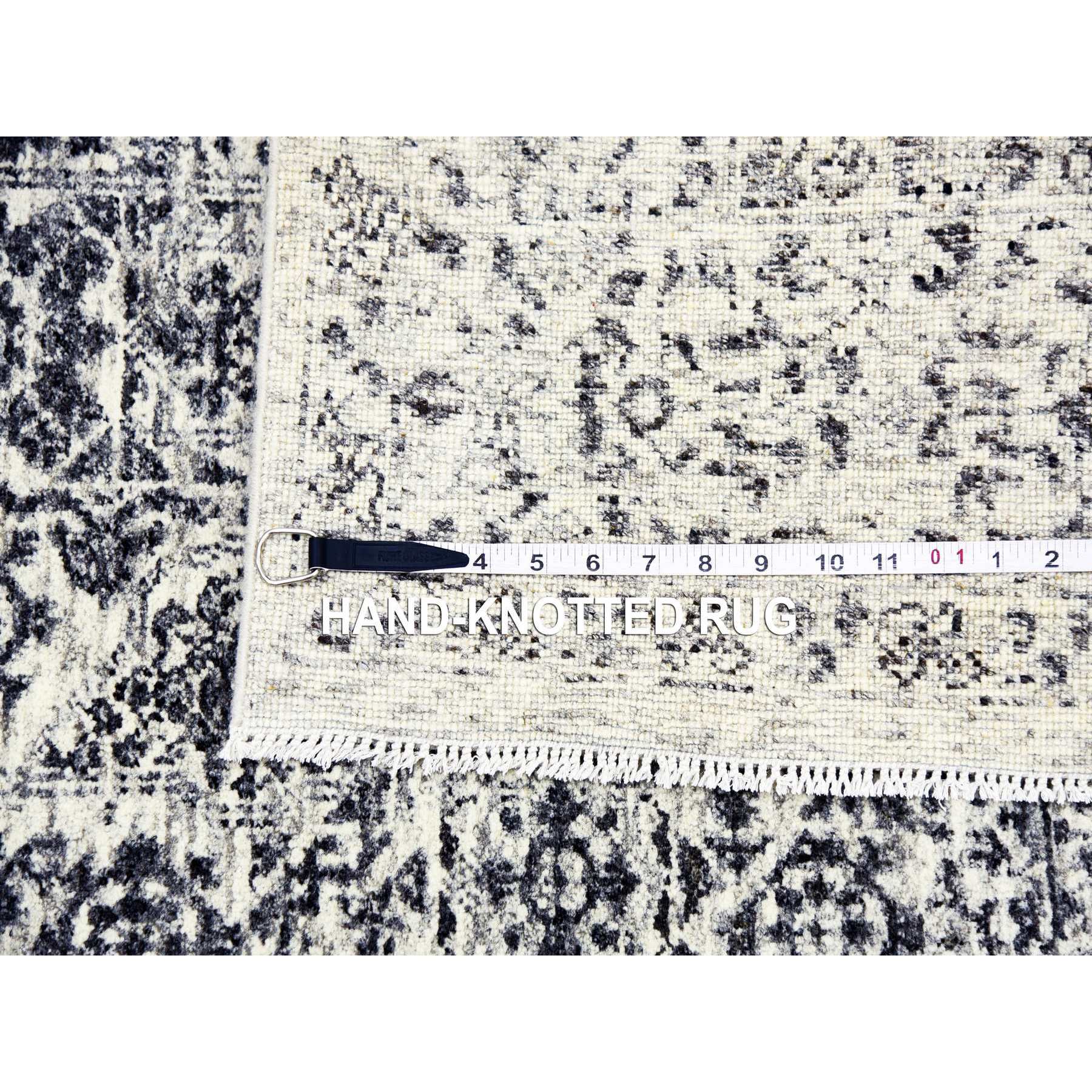 R79473%20012